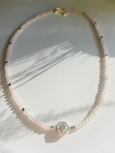 Load image into Gallery viewer, Rose Quartz × Silver Hematite × Silver Rose Necklace